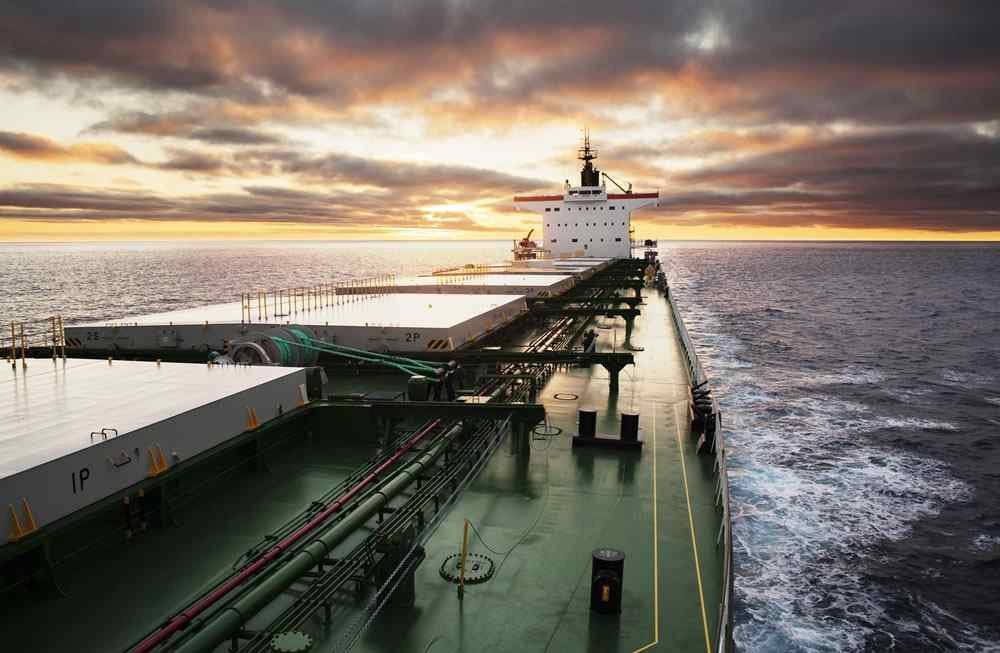 https://oceanforwarding.com/wp-content/uploads/2015/09/shutterstock_154792133.jpg